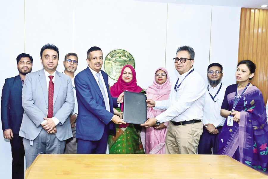 Trust Bank signs deals with BB for two refinance schemes